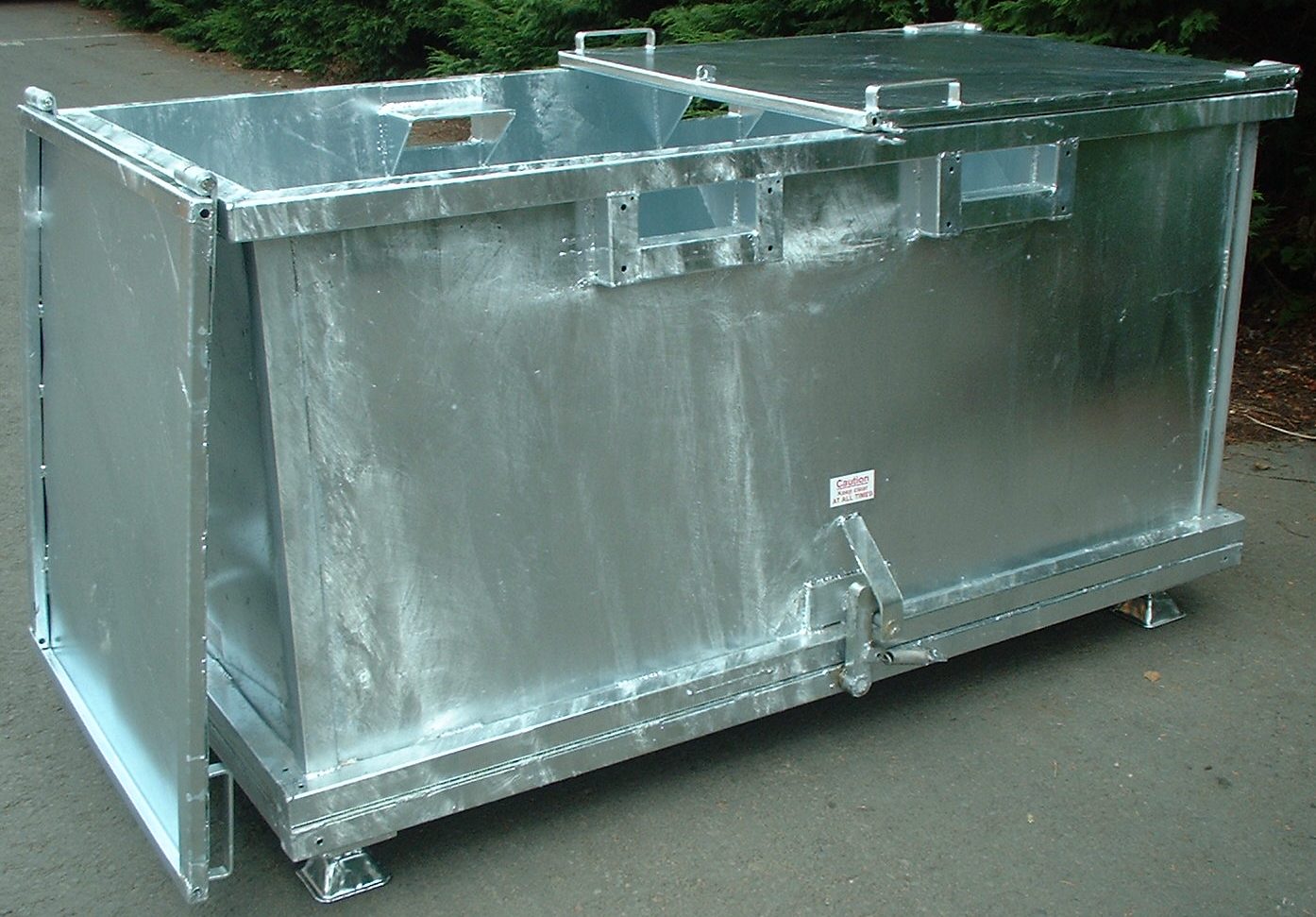 Forklift Drop Bottom Stillage 2.00 cu.m with feet and galvanised lids