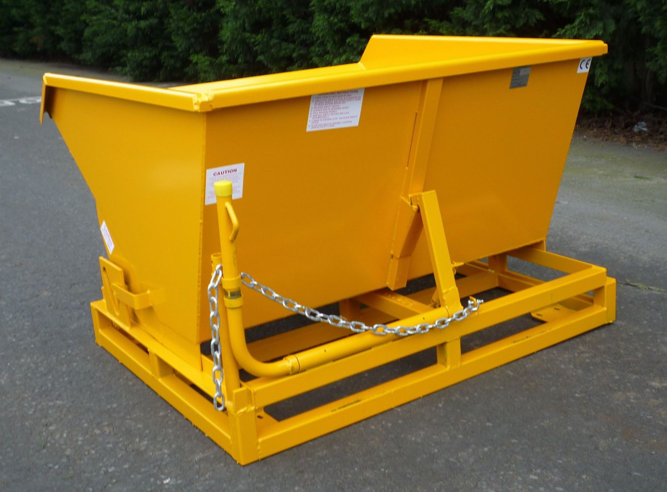 Tipping Skip 0.75 cu.m. size